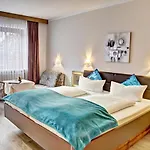 Otel Brunnenhof