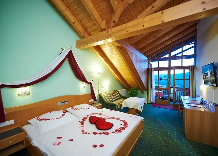 Brunnenhof バイエリッシュ・アイゼンシュタイン